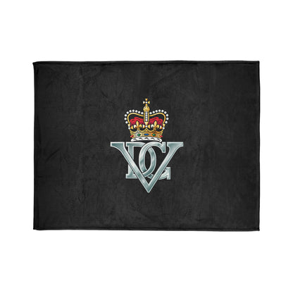 5th Royal Inniskilling Dragoon Guards Fleece Blanket (Black Background)