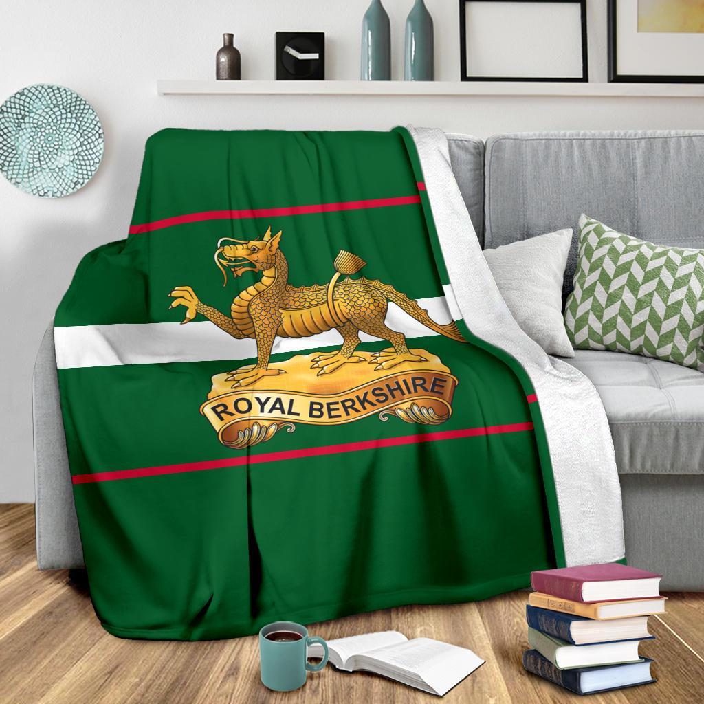 fleece blanket X-Large (80 x 60 inches / 200 x 150 cm) Royal Berkshire Regiment Fleece Blanket