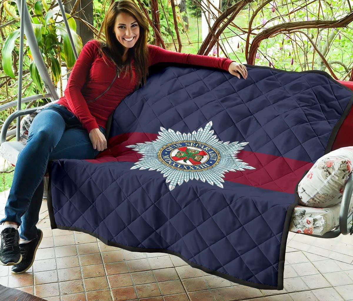 quilt Twin (75 x 85 inches / 190 x 216 cm) Irish Guards Quilted Blanket