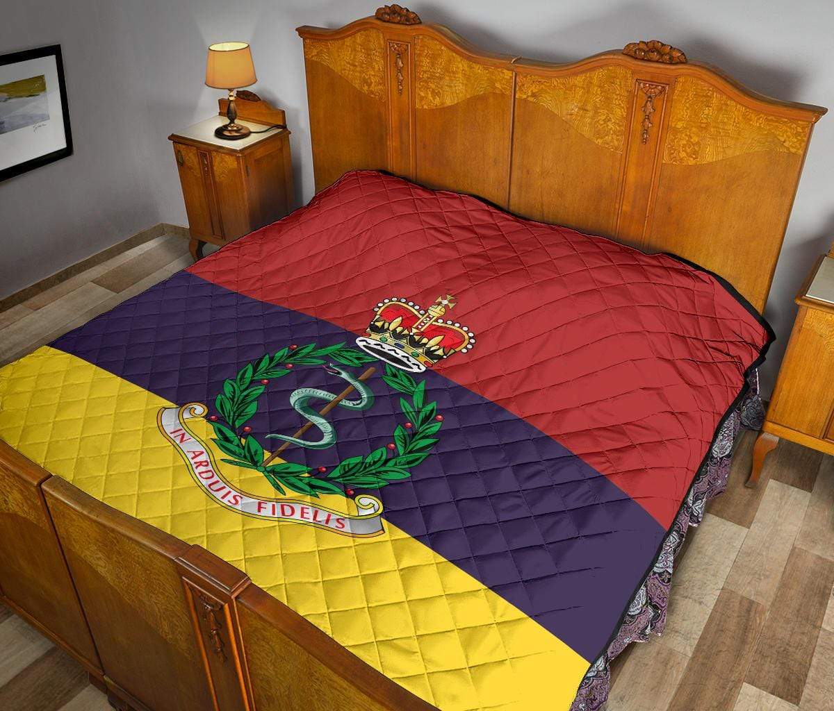 quilt Queen (80 x 90 inches / 203 x 228 cm) Royal Army Medical Corps Quilted Blanket