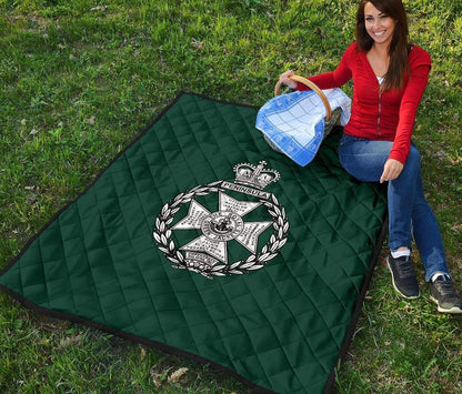 quilt Throw Blanket (55 x 60 inches / 140 x 152 cm) Royal Green Jackets Quilted Blanket