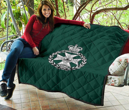 quilt Twin (75 x 85 inches / 190 x 216 cm) Royal Green Jackets Quilted Blanket
