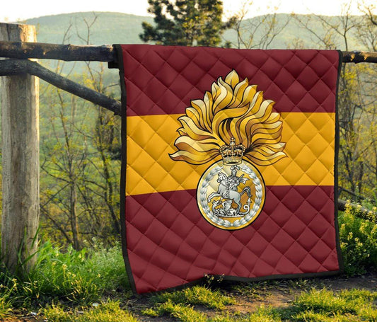 quilt Lap Blanket (45 x 50 inches / 114 x 127 cm) Royal Regiment of Fusiliers Quilted Blanket