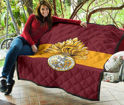 quilt Twin (75 x 85 inches / 190 x 216 cm) Royal Regiment of Fusiliers Quilted Blanket