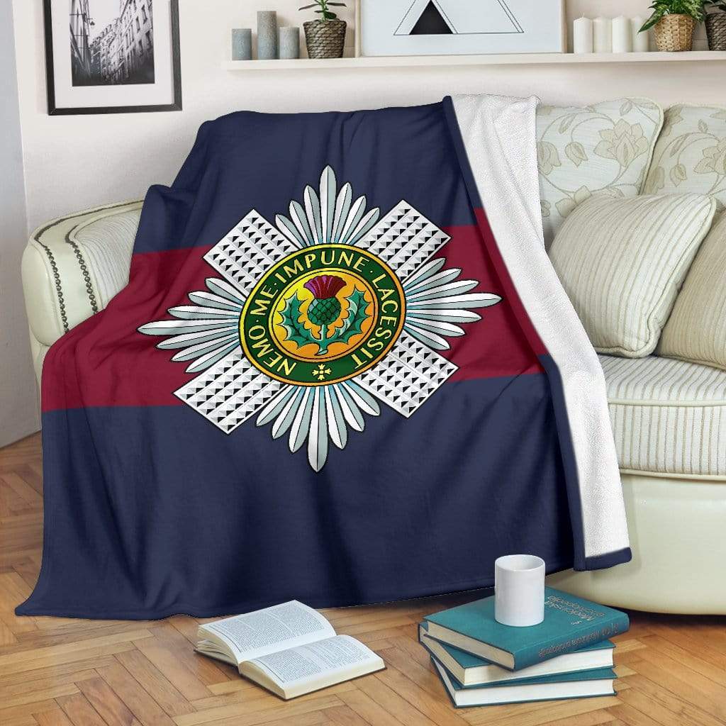 fleece blanket Youth (56 x 43 inches / 140 x 110 cm) Scots Guards Fleece Blanket