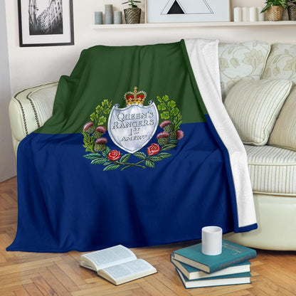 fleece blanket Youth (56 x 43 inches / 140 x 110 cm) The Queen's York Rangers Fleece Throw Blanket